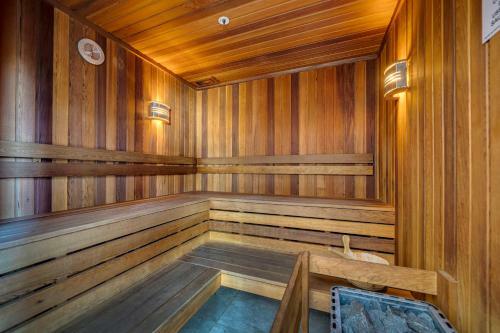 Modern 1-bed Apartment With Parking, Pool And Gym