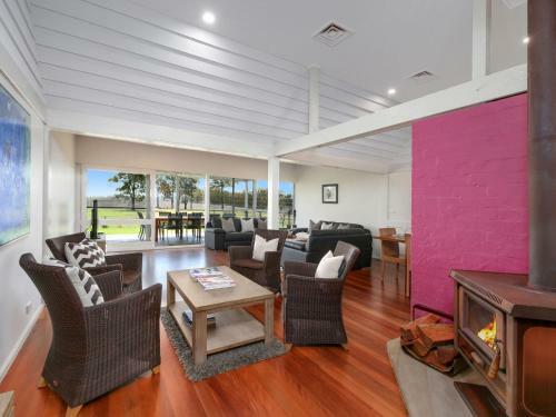 Ironbark Hill Retreat