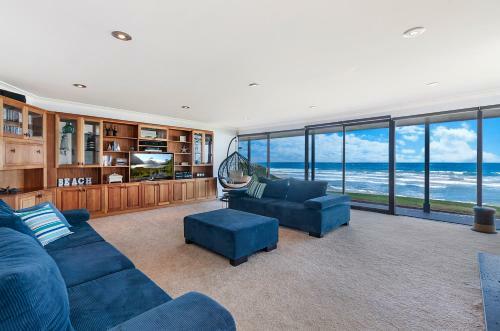 Iluka - Perched On East Beach
