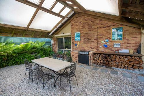 4-6 Box Avenue, Sandy Point