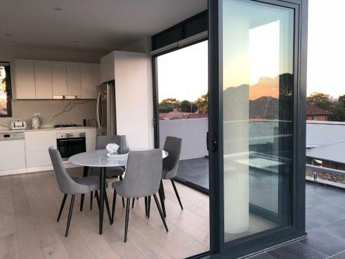 Benalong Apartment - At Gladesville