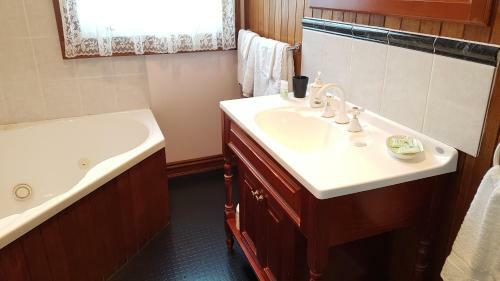 The Postmaster Inn Bed And Breakfast