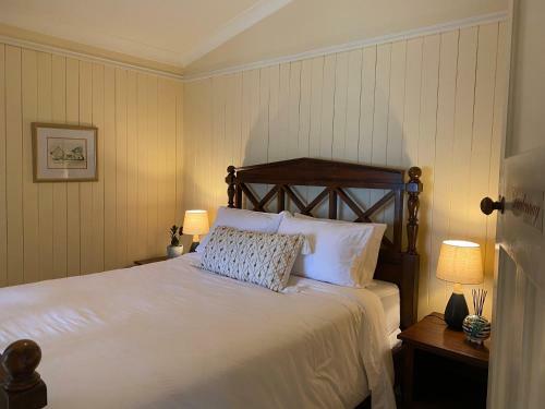 Bed & Breakfast Big Fella Wines & Accommodation