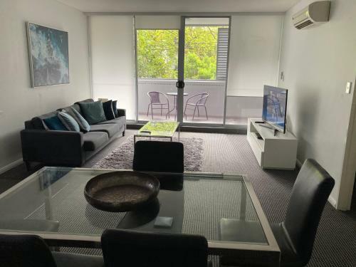 North Sydney Wyndel Apartments