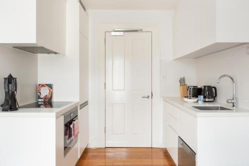 Apartamento Stunning Studio With Alfresco Terrace Near Trains