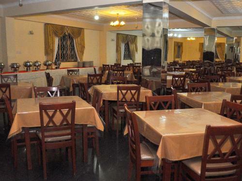 Hotel Laa Adams The Luxurious Living