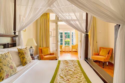 Hotel Mandira Strathdon Bungalow