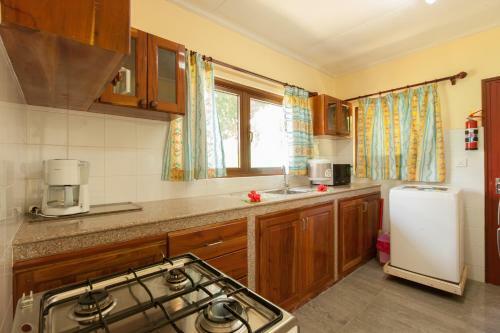 Le Relax Self Catering Apartment
