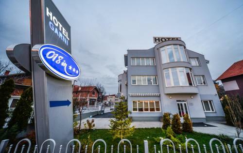 Hotel 018 In