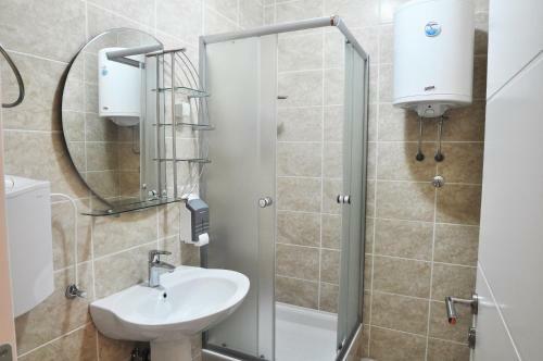 Garni Hotel Lotos