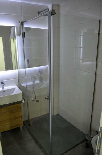Hostal Apartments Good Night