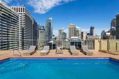 City Apartment At College St