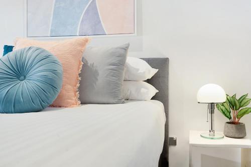 Large Converted Church Apartment In Top Location