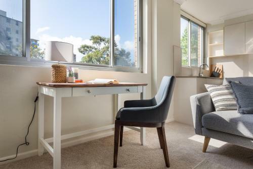 Apartamento Sunlit 1-bed Retreat With Harbour Views And Parking