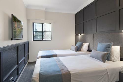 Sydney Hotel Harbour Suites