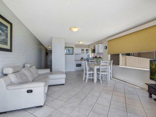 Waterviews On Marine Apartment 2
