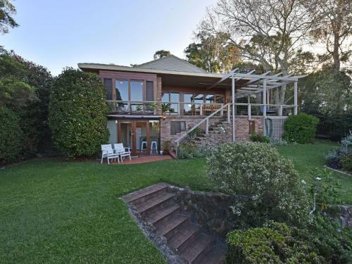 Wangi Waterfront Delight 4br Waterfront Reserve Home