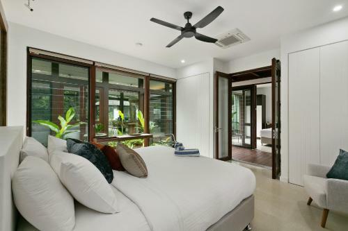 Esprit 9 Luxury Retreat