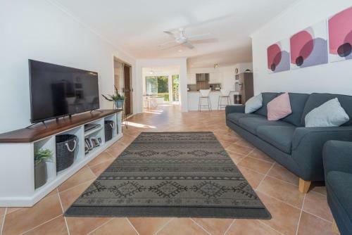 Mariner Beach House - Salamander Bay