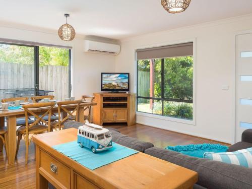 Beachside Villa Cowes