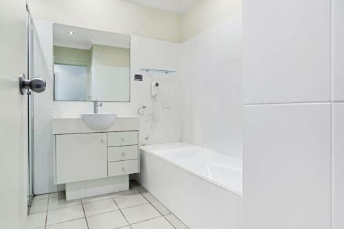 Apartamento Unit 355 'oaks Pacific Blue' Pool, Spa And More Available In Complex!