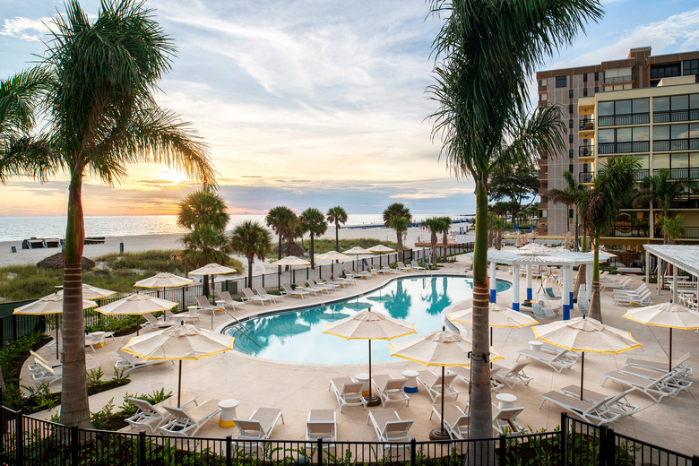 Hotel Sirata Beach Resort