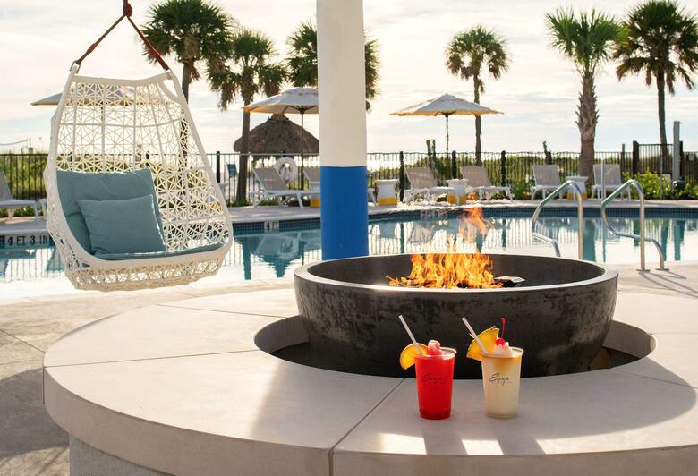 Hotel Sirata Beach Resort