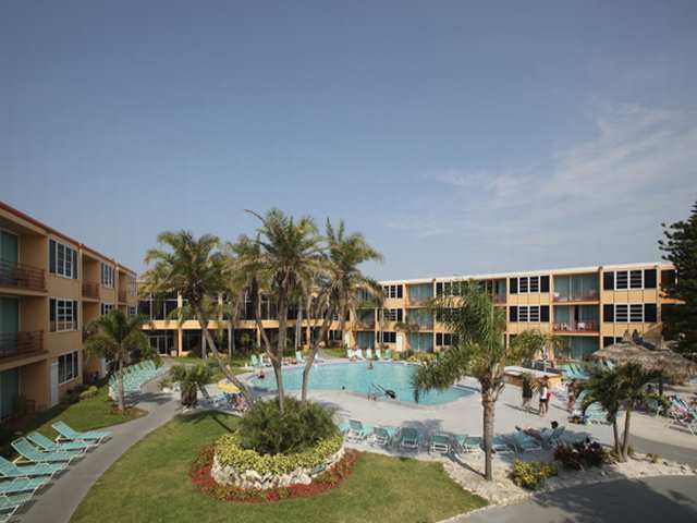 Hotel Dolphin Beach Resort
