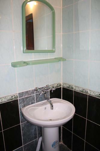 Hostal Karin Guest House