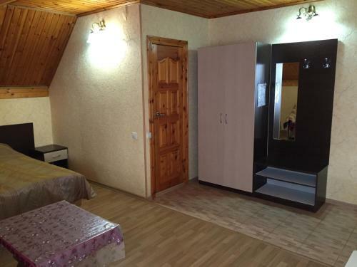 Hostal Na Medovoy Guest House