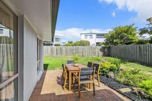Elizabeth Grove 3