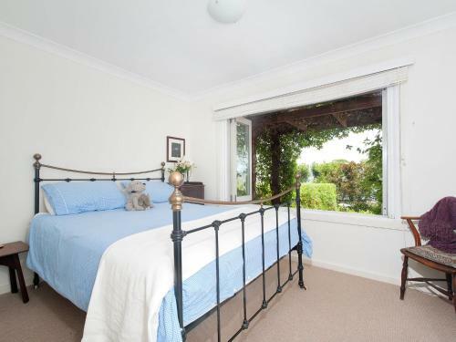 Jacaranda Blue @ Corlette