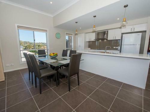 Seabreeze At Corlette