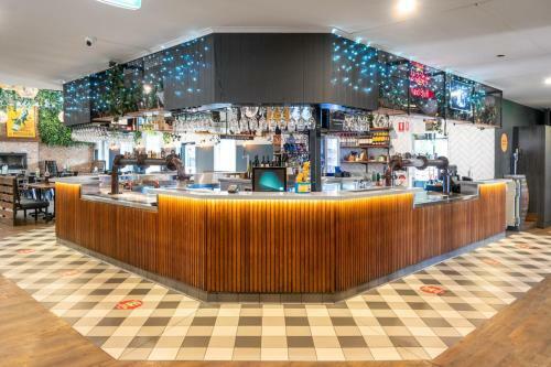 Sydney Junction Hotel