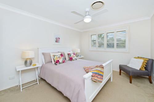 Seascape - An Enticing Lakeside Escape