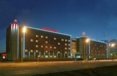 Kotorosl Hotel