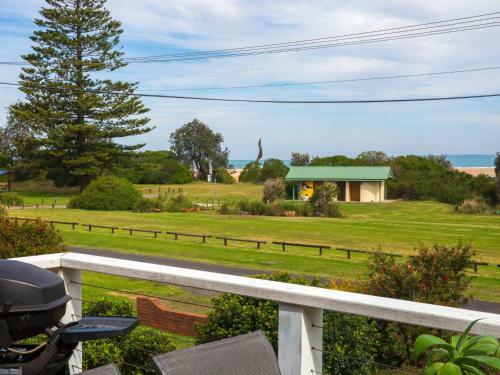 Arklow I Pet Friendly With Ocean Views