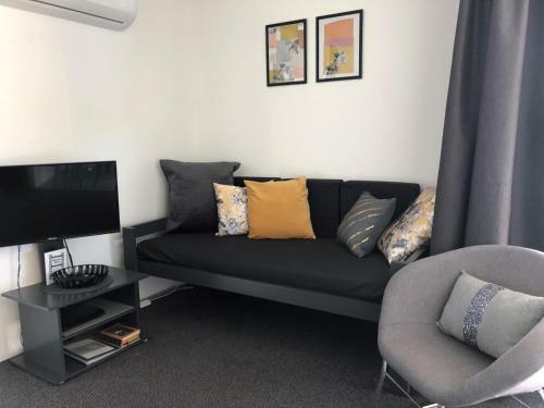 Hotel Maroochy River Resort & Bungalows