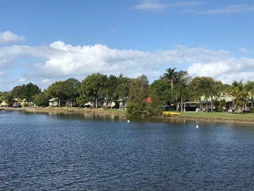 Hotel Maroochy River Resort & Bungalows