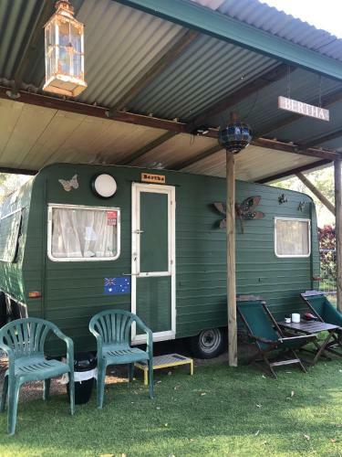 Fraser Coast Rv Park - Gypsy Wagon