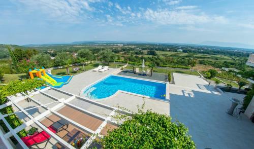 Villa Vand Paradiso