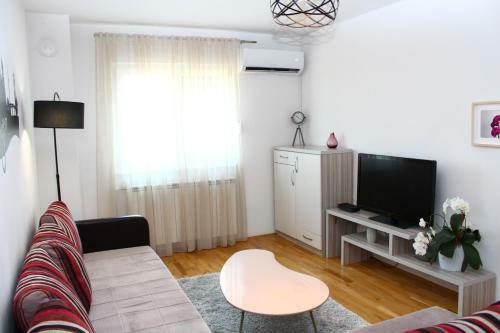 Olad Riverview Townhouse