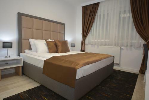 Apart Hotel Family