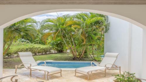 Royal Villa 14