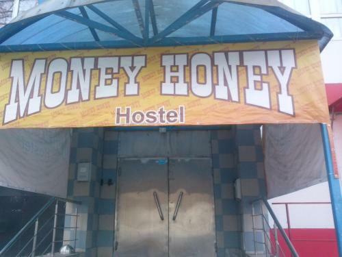 Money Honey Hostel