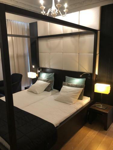 Hotel The 5