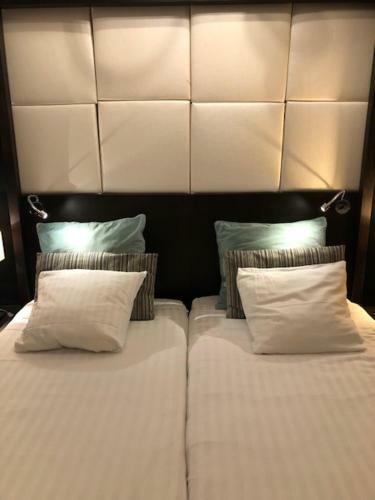 Hotel The 5