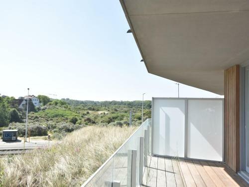 Luxurious Apartment In de Panne With Terrace
