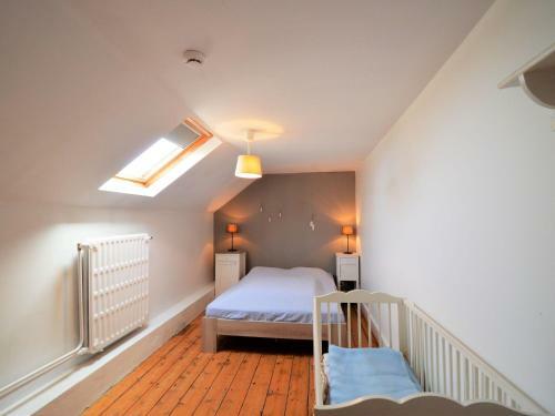 Attractive Holiday Home In Gerin With Private Garden