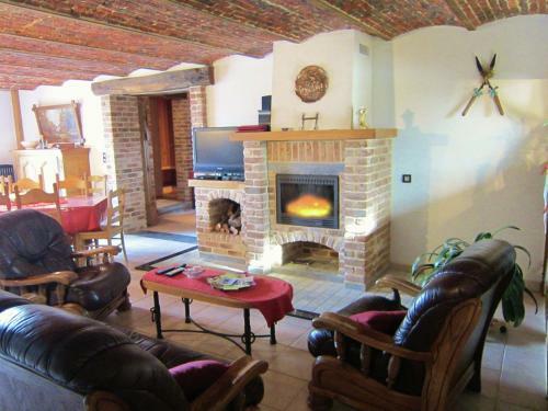Modern Holiday Home In Cul-des-sarts Near Forest